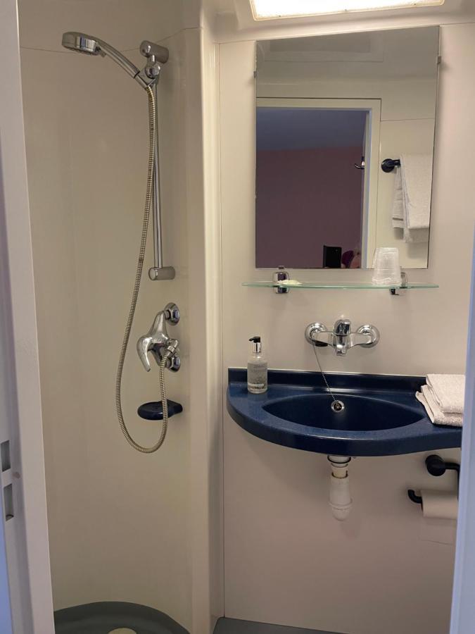Le Lobreont Hotel Surzur ภายนอก รูปภาพ